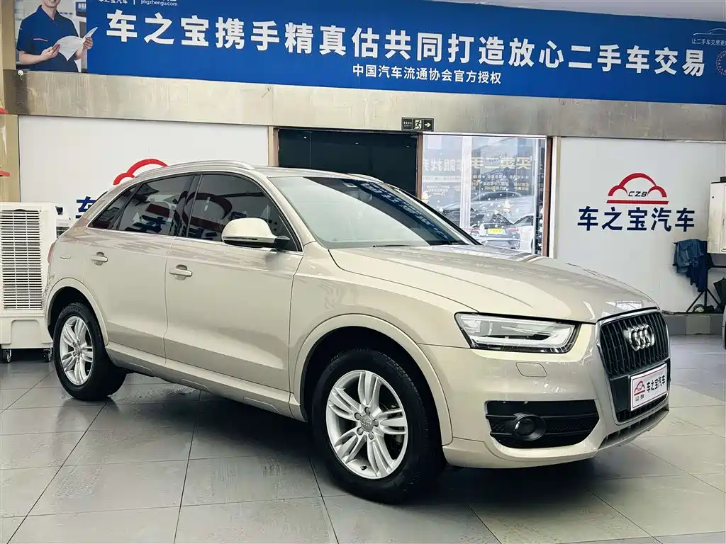 Audi Q3 2015 — фото 3