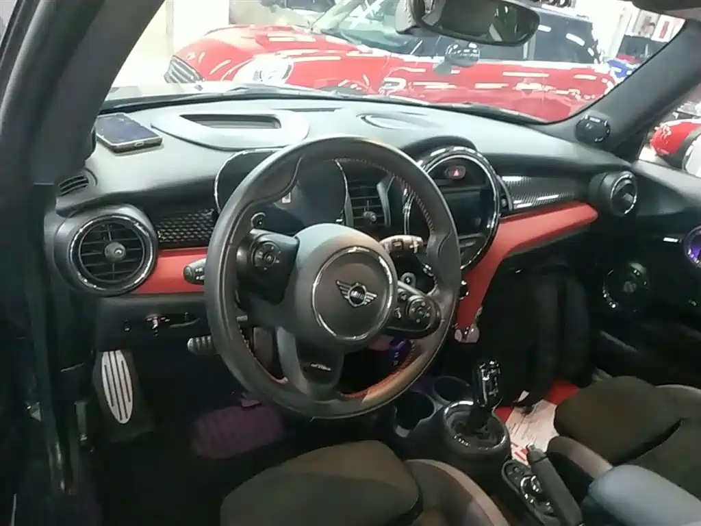 MINI JCW 2021 — фото 10