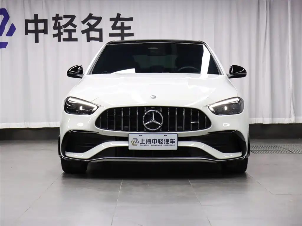 Mercedes-Benz C-Class AMG 2025 — фото 2