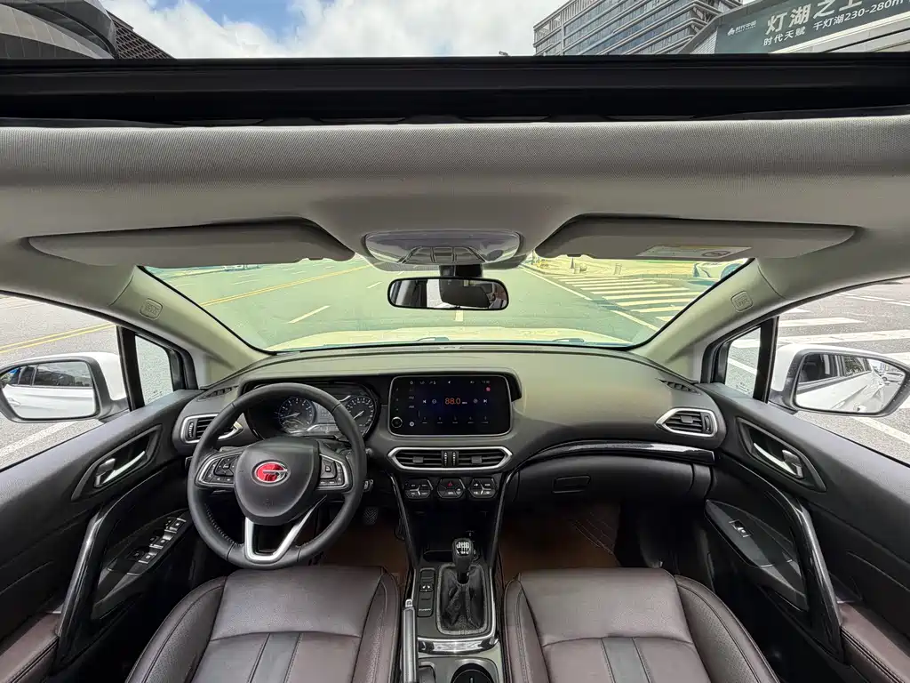 GAC Motor Trumpchi GS4 2018 — фото 11