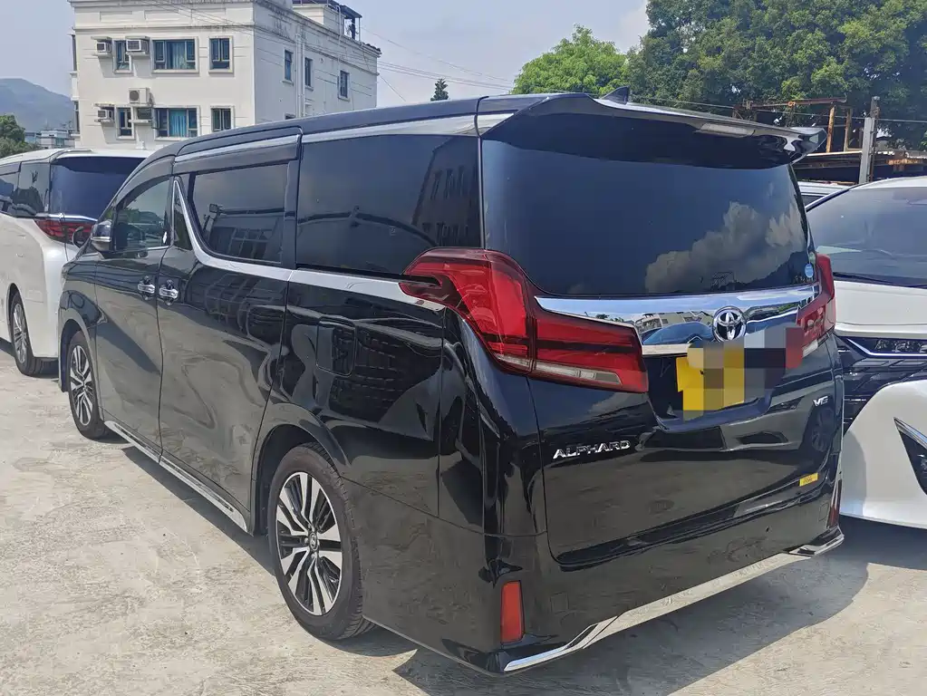 Toyota Alphard 2019 — фото 2