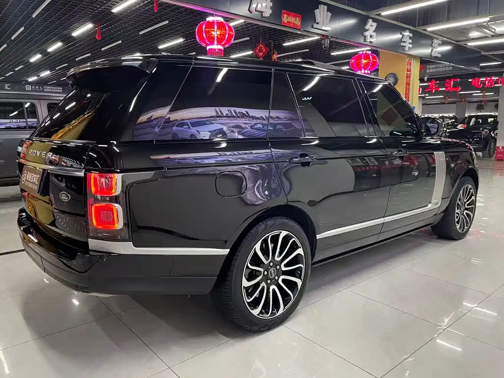 Land Rover Range Rover 2020 — фото 4