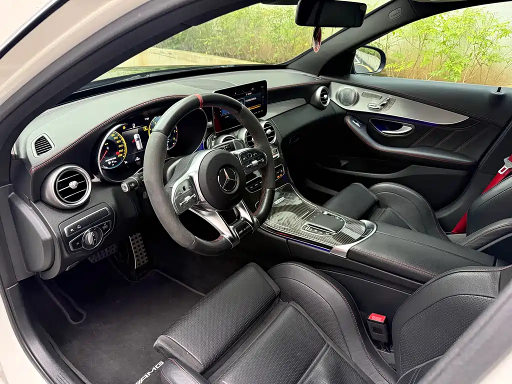 Mercedes-Benz C-Class AMG 2020 — фото 14