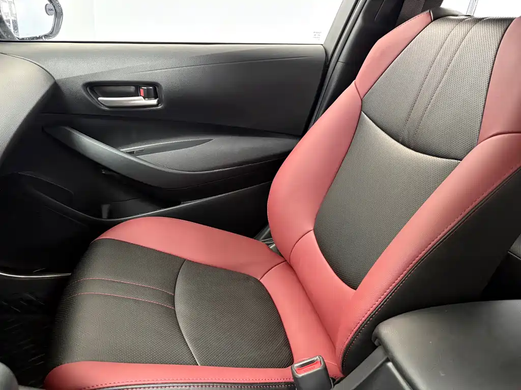Toyota Corolla 2022 — фото 10