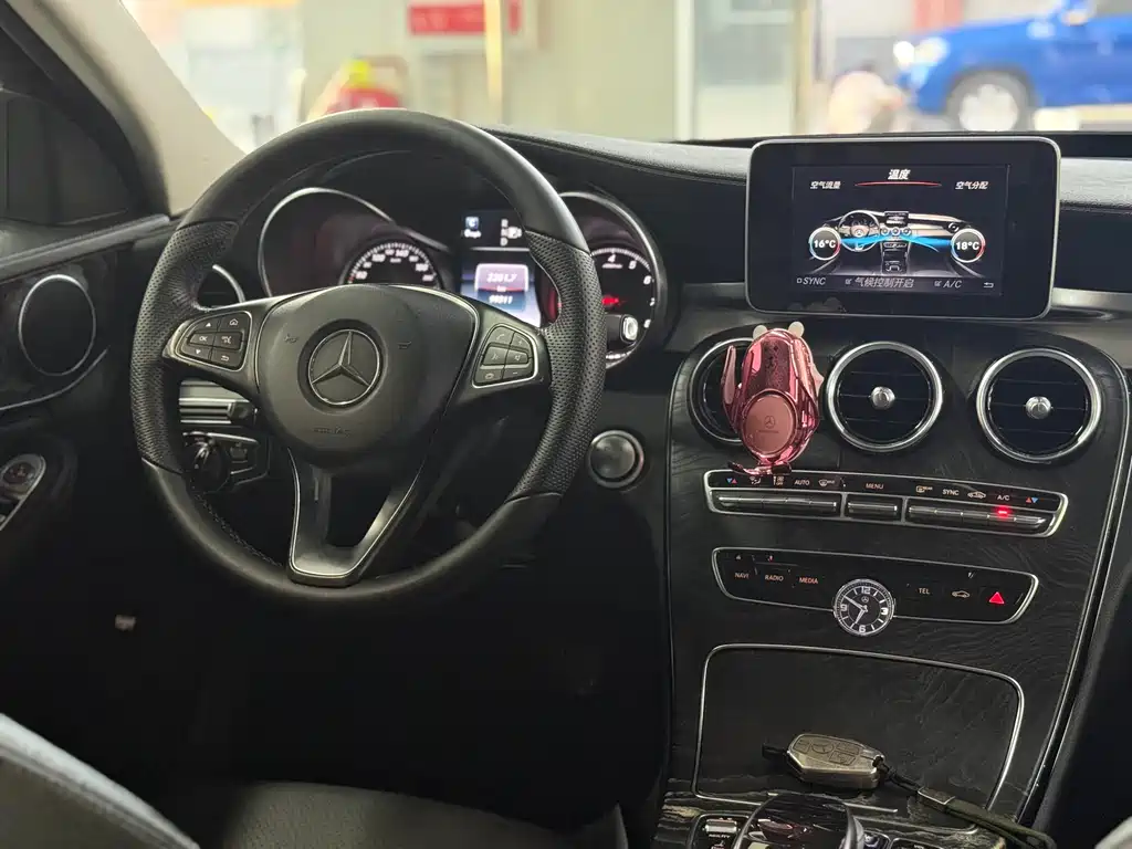 Mercedes-Benz C-Class 2014 — фото 26