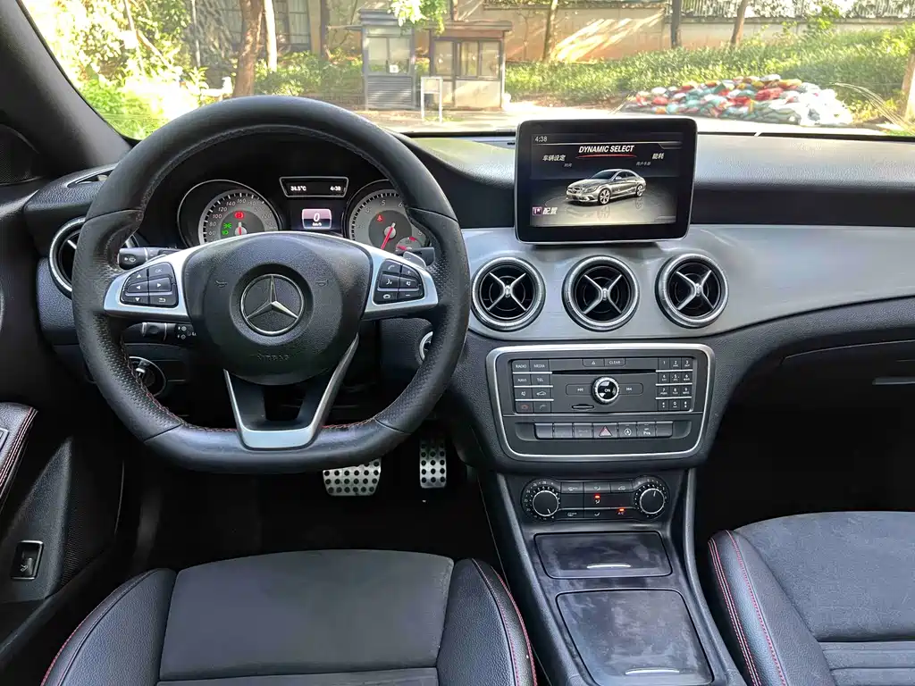 Mercedes-Benz CLA 2015 — фото 14