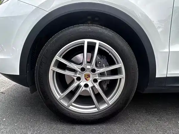 Porsche Cayenne 2019