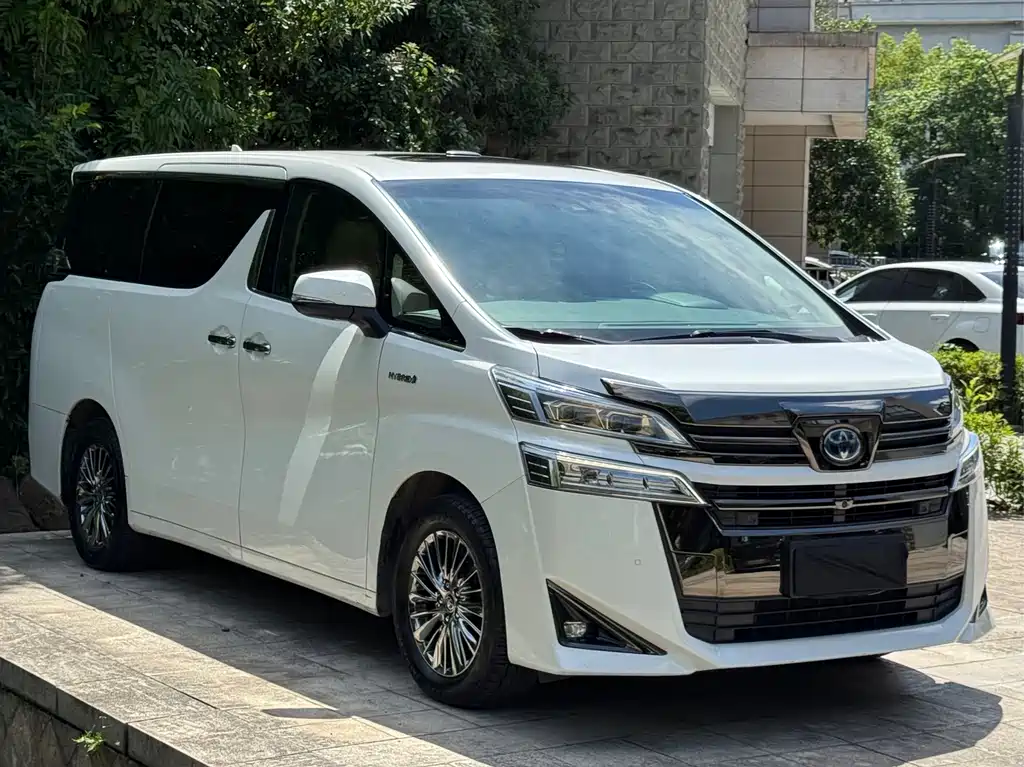 Toyota Vellfire 2021
