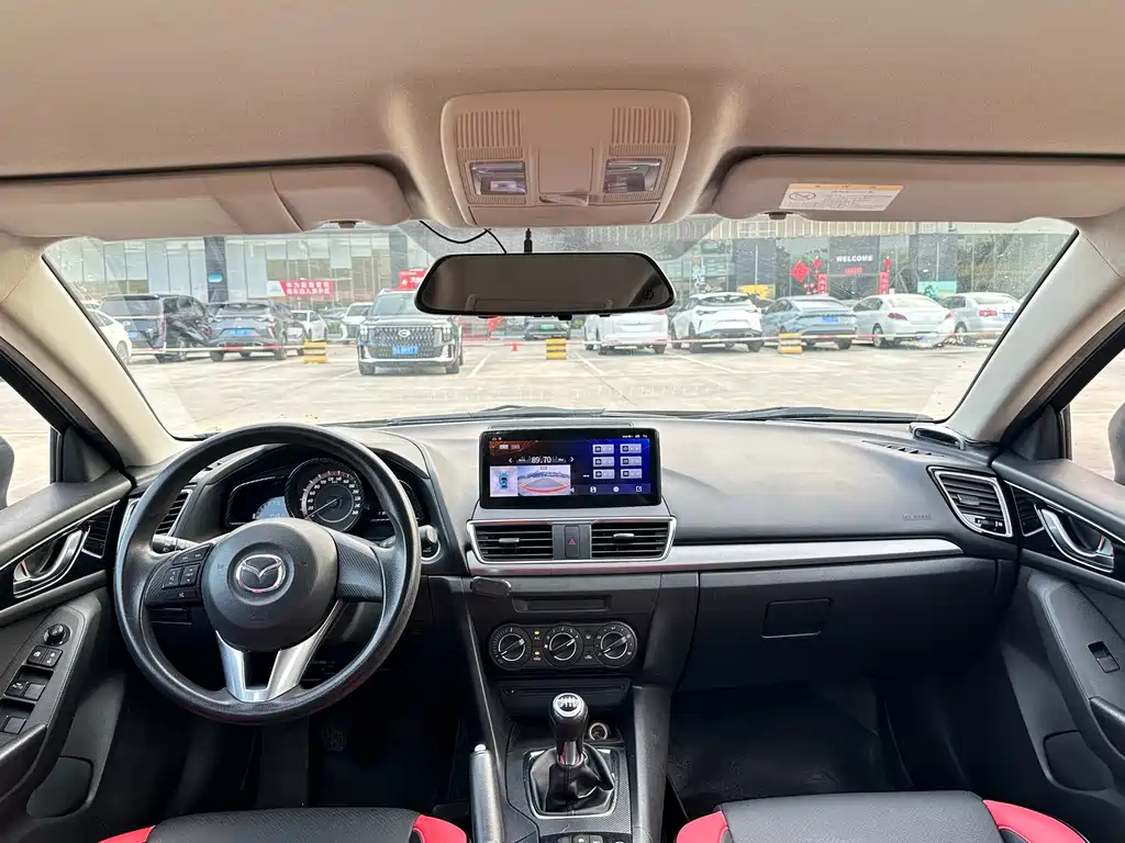 Mazda 3 Axela 2016 — фото 8