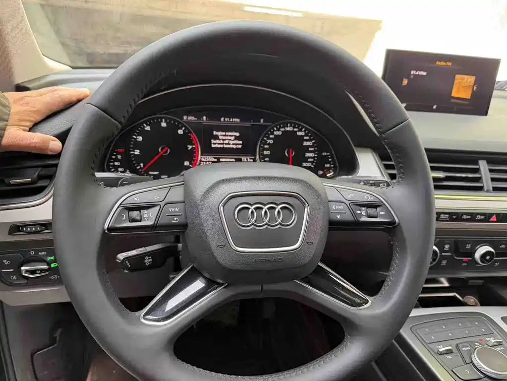 Audi Q7 2016 — фото 16