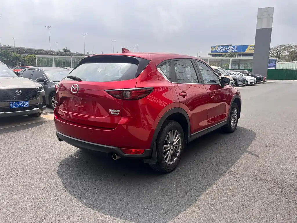 Mazda CX-5 2018 — фото 10