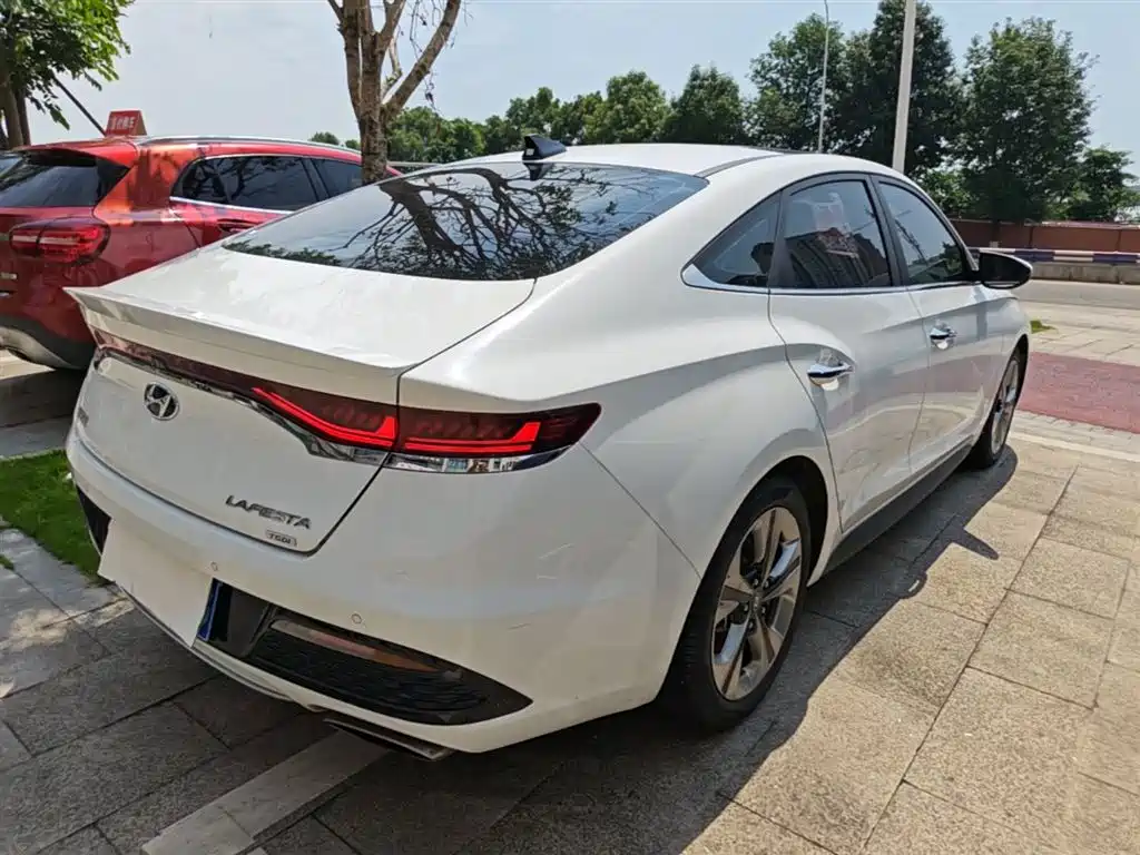 Hyundai Fista 2019 — фото 7