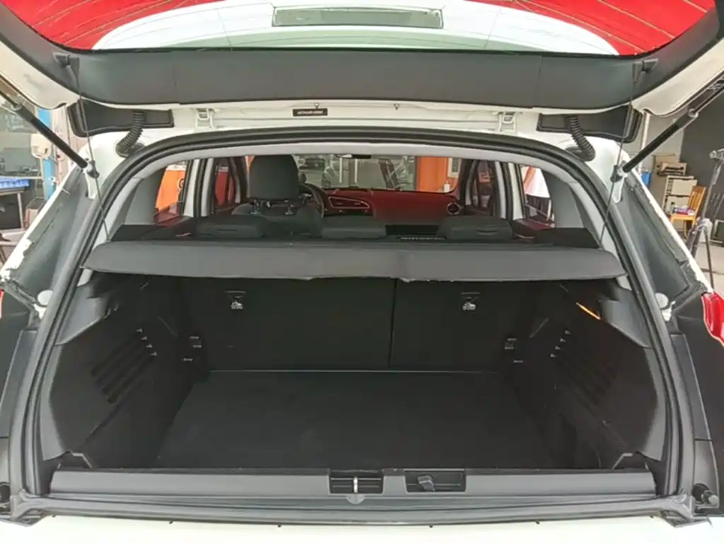 Peugeot 3008 2015 — фото 19