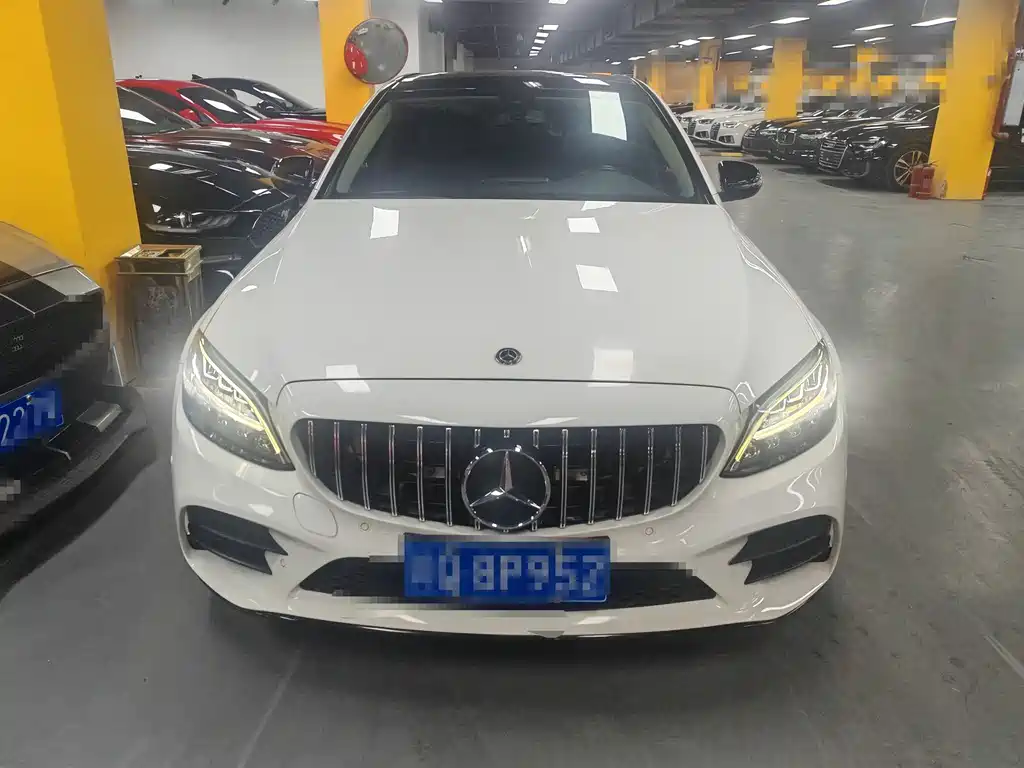Mercedes-Benz C-Class 2021