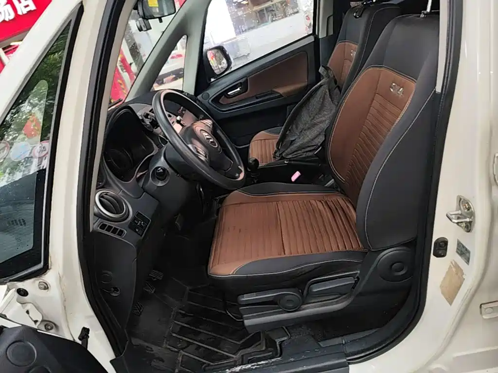 Suzuki SX4 2014 — фото 15