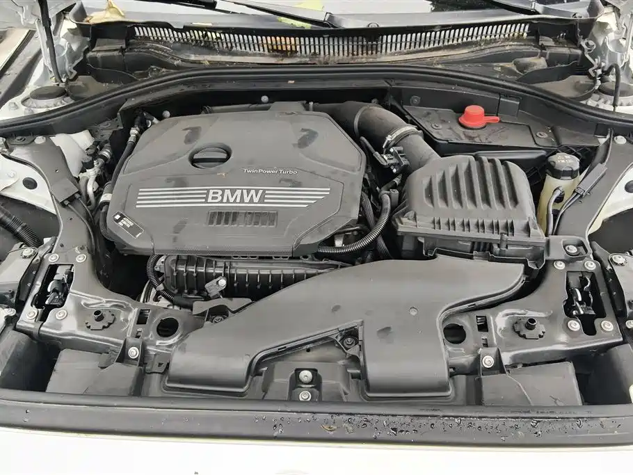 BMW 1 Series 2023 — фото 10