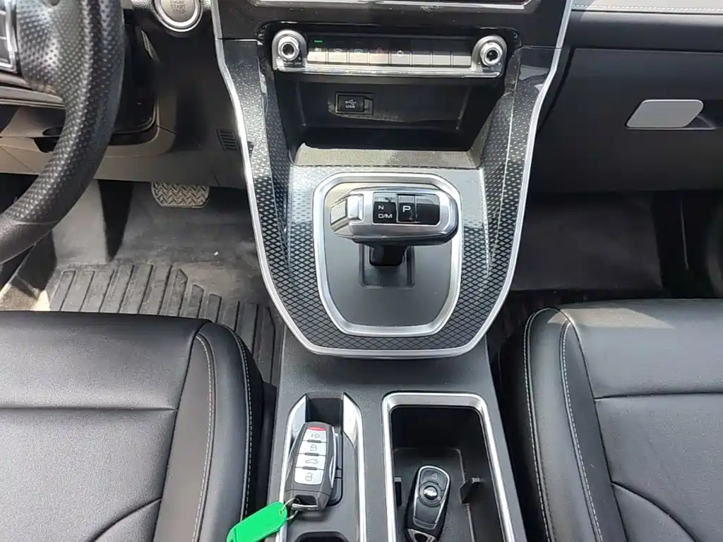 Haval M6 2022 — фото 14