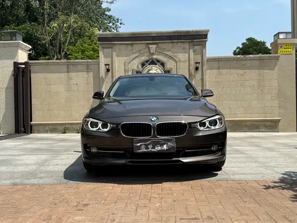 BMW 3Xi 2013
