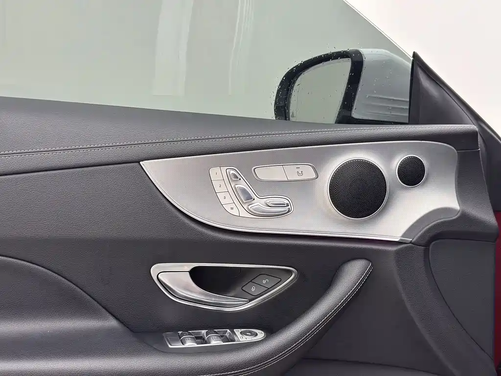 Mercedes-Benz E-Class 2017 — фото 8