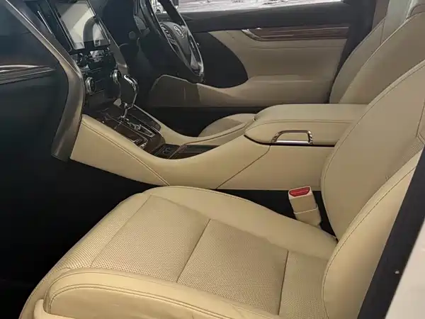 Toyota Alphard 2017