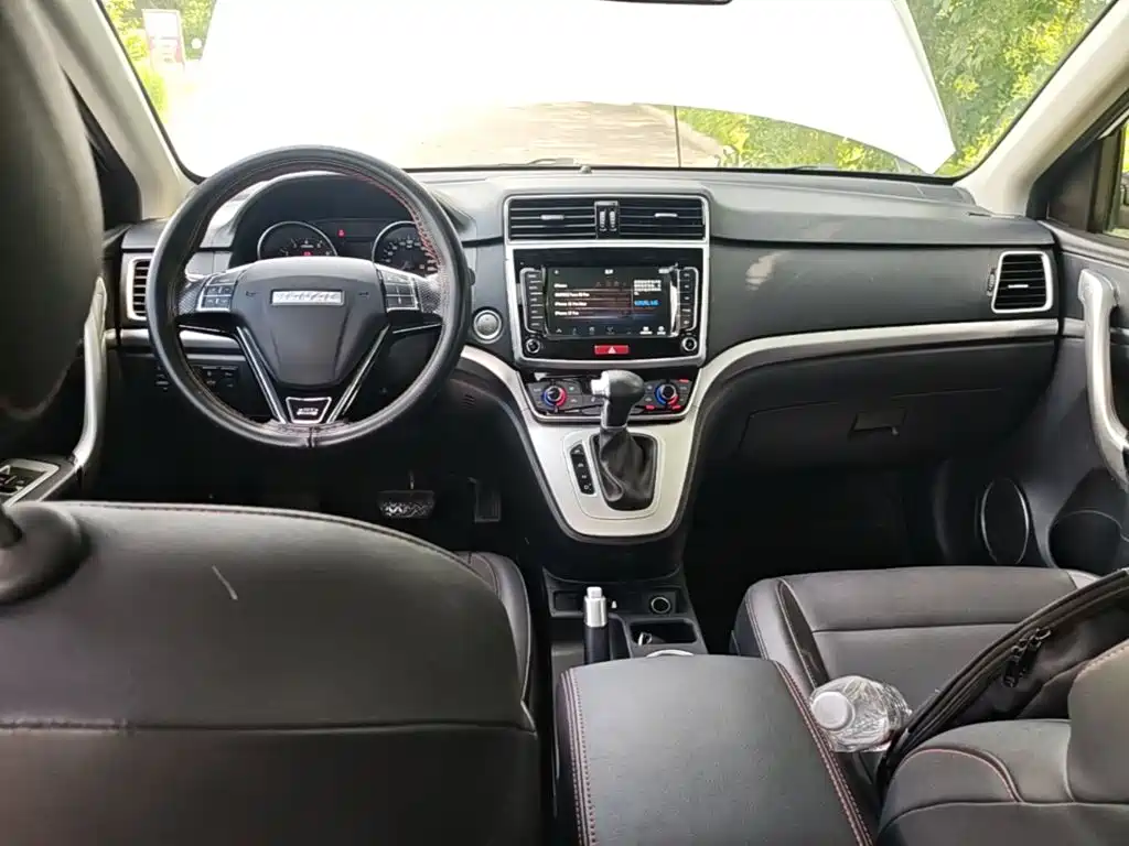 Haval M6 2020 — фото 10