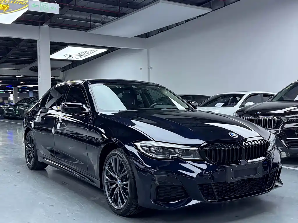 BMW 3 Series 2021
