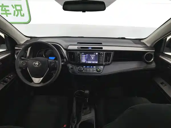 Toyota RAV4 2018