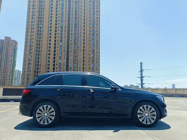 Mercedes-Benz GLC 2016