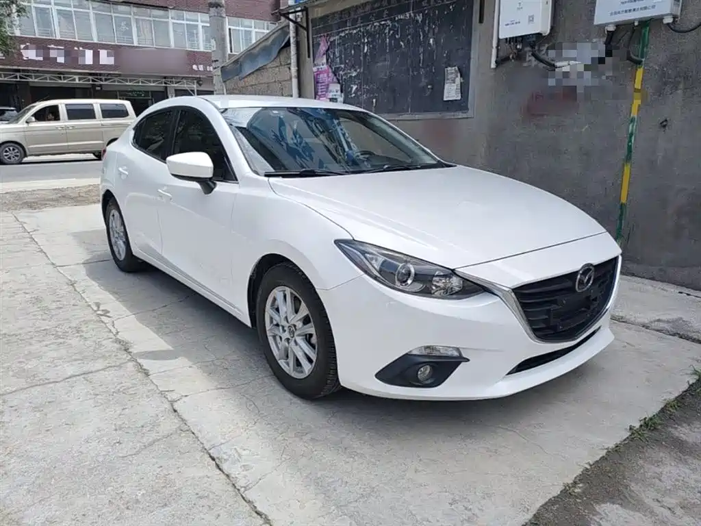 Mazda 3 Axela 2016 — фото 4