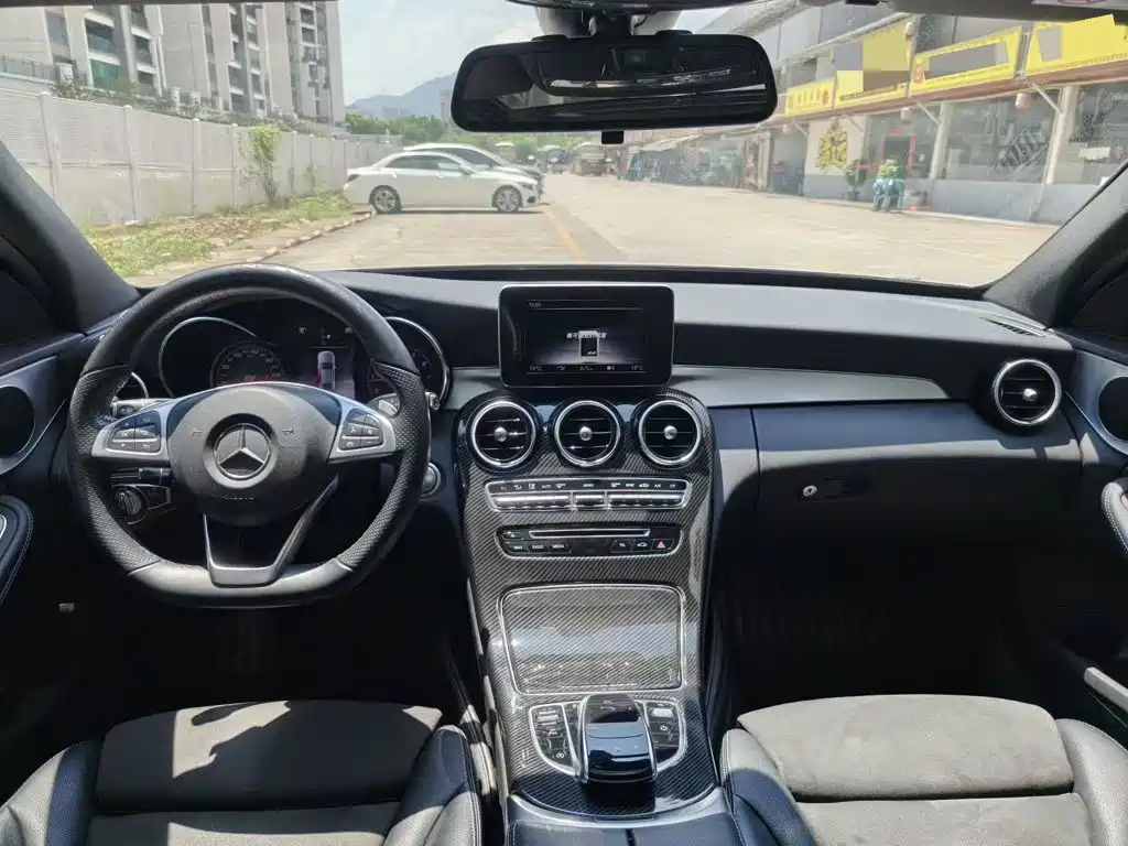 Mercedes-Benz C-Class 2018