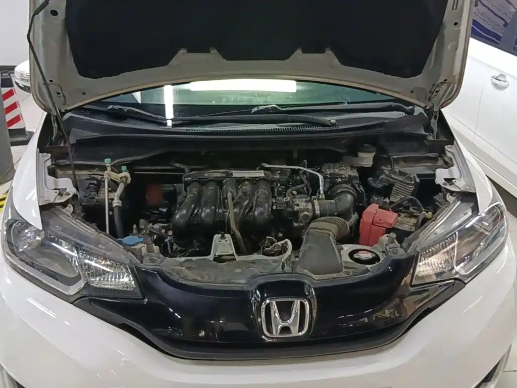 Honda Fit 2015 — фото 20