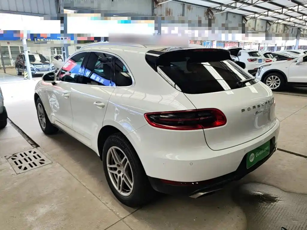 Porsche Macan 2017 — фото 5