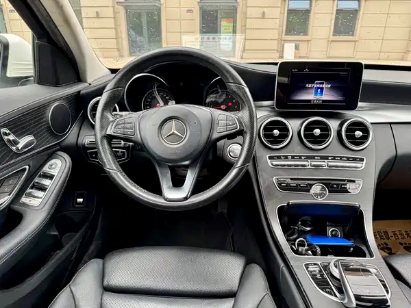 Mercedes-Benz C-Class 2018