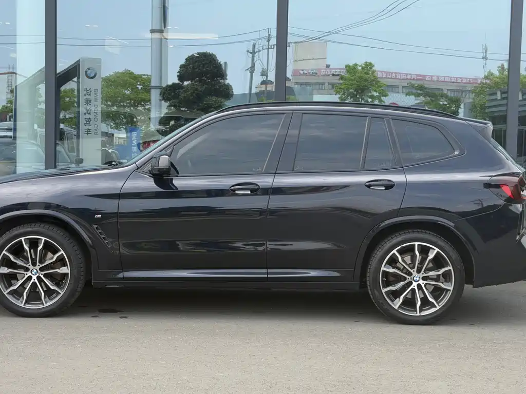 BMW X3 2022 — фото 9