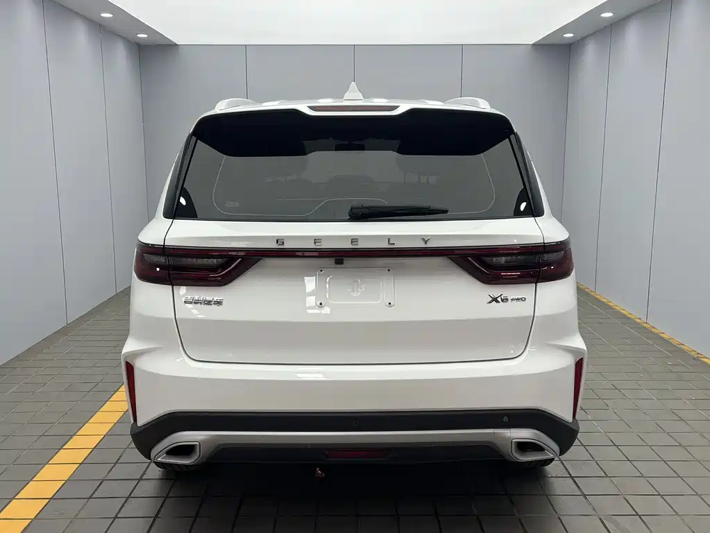 Geely Vision X6 2022