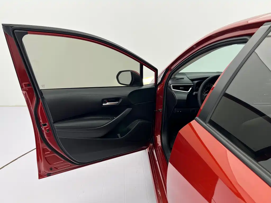 Toyota Corolla 2022 — фото 13
