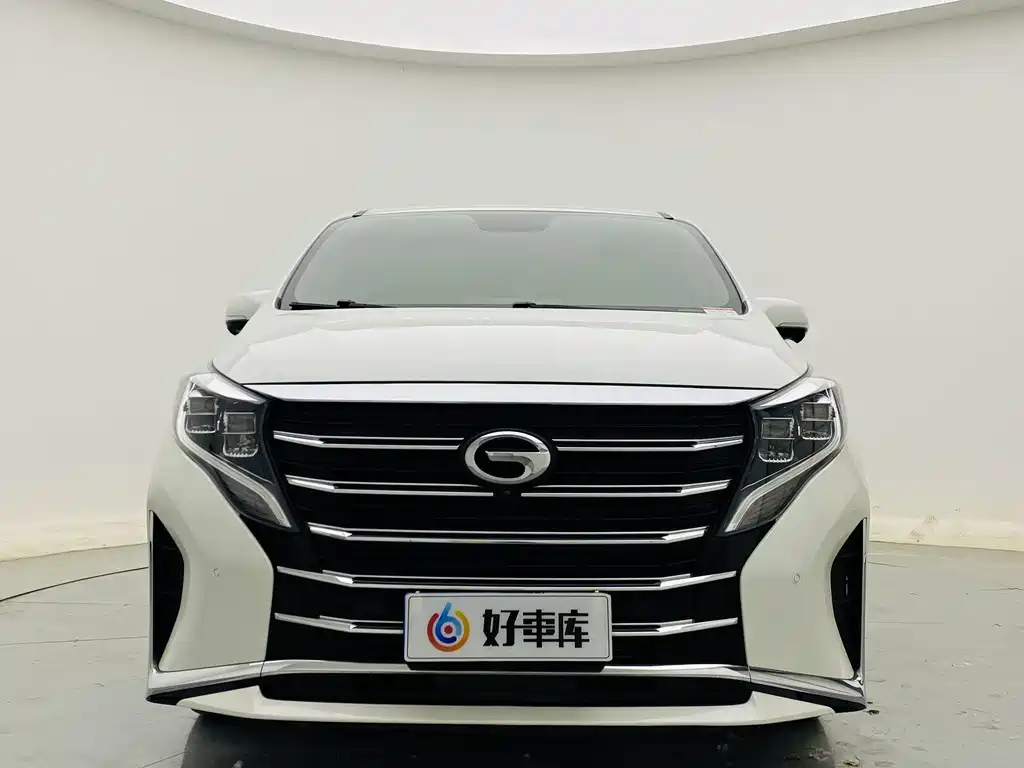 GAC Motor Trumpchi M8 2022 — фото 2
