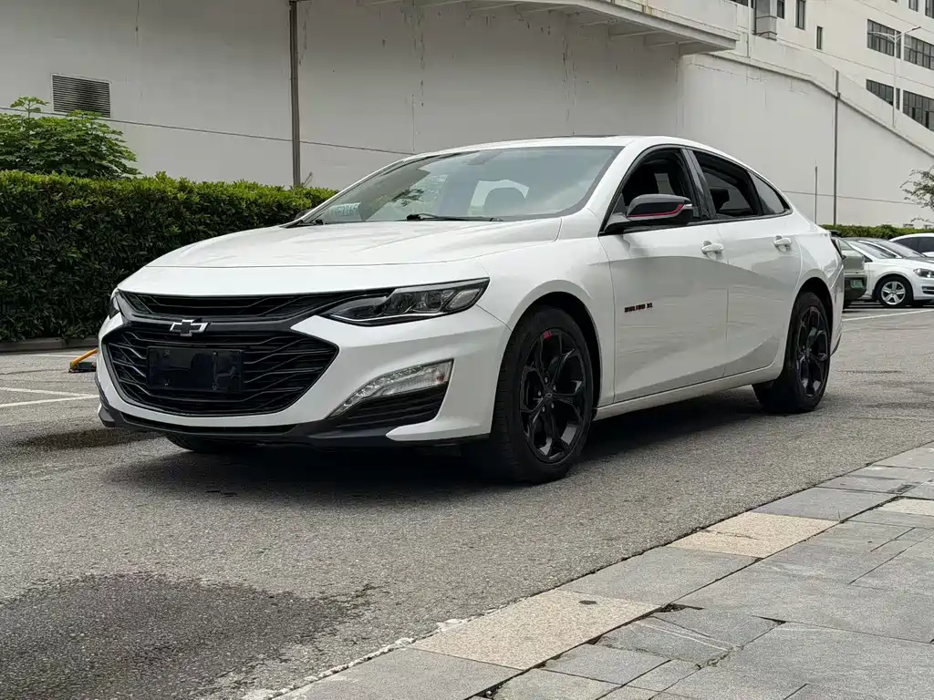 Chevrolet Malibu XL 2021 — фото 1