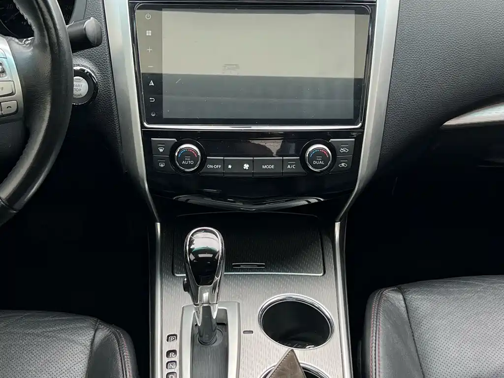 Nissan Teana 2018 — фото 11