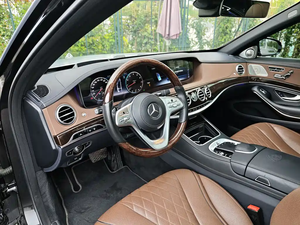 Mercedes-Benz Maybach S-Class 2019 — фото 9