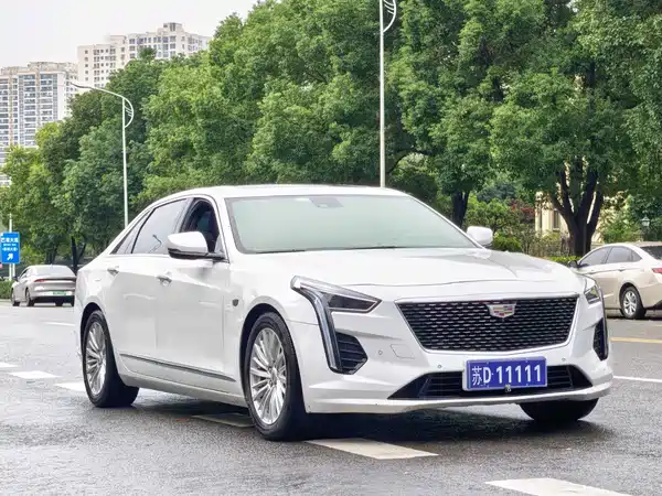 Cadillac CT6 2021