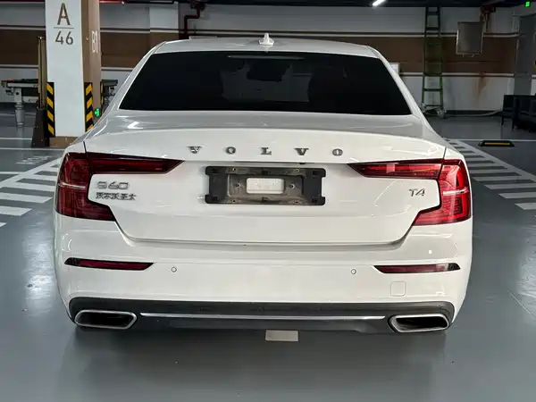 Volvo S60 2020