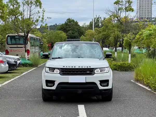 Land Rover Range Rover Sport 2014