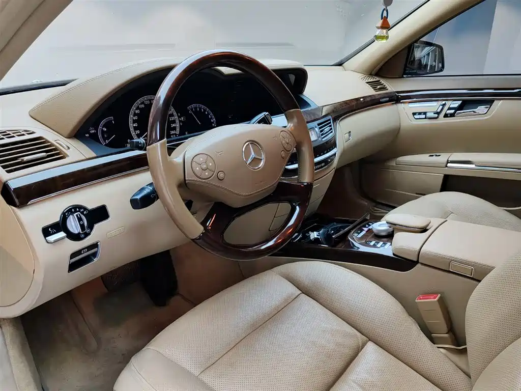 Mercedes-Benz S-Class 2012 — фото 9
