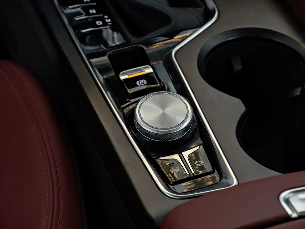 Changan CS75 PLUS 2020 — фото 28