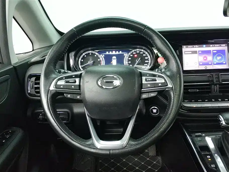 GAC Motor Trumpchi M6 2021 — фото 15