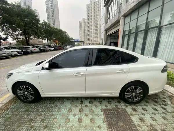 Peugeot 308 2018