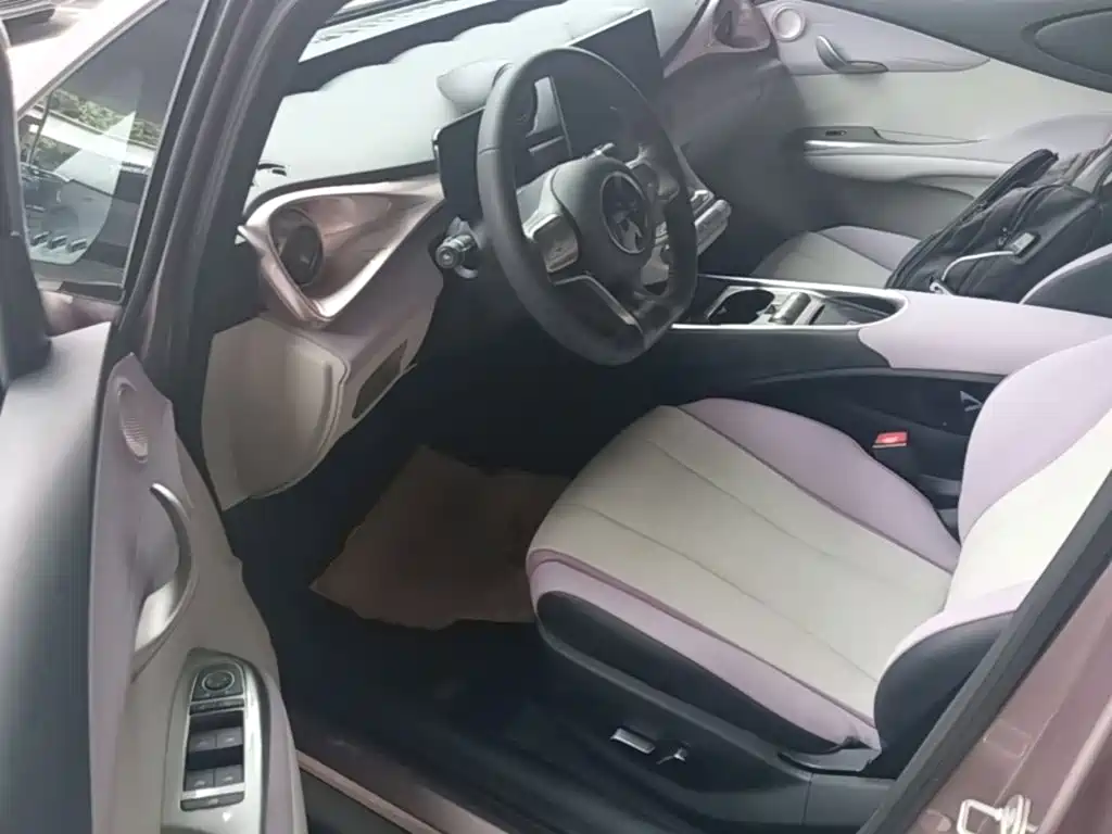 BYD Dolphin 2023 — фото 16