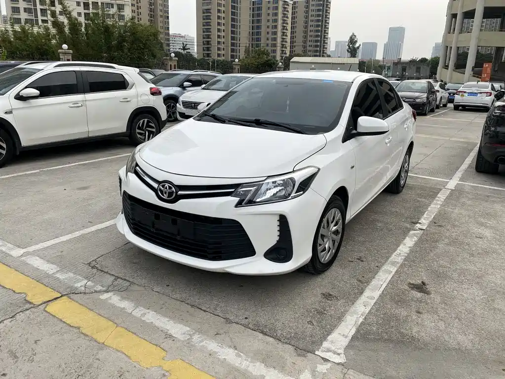 Toyota Vios 2021 — фото 1