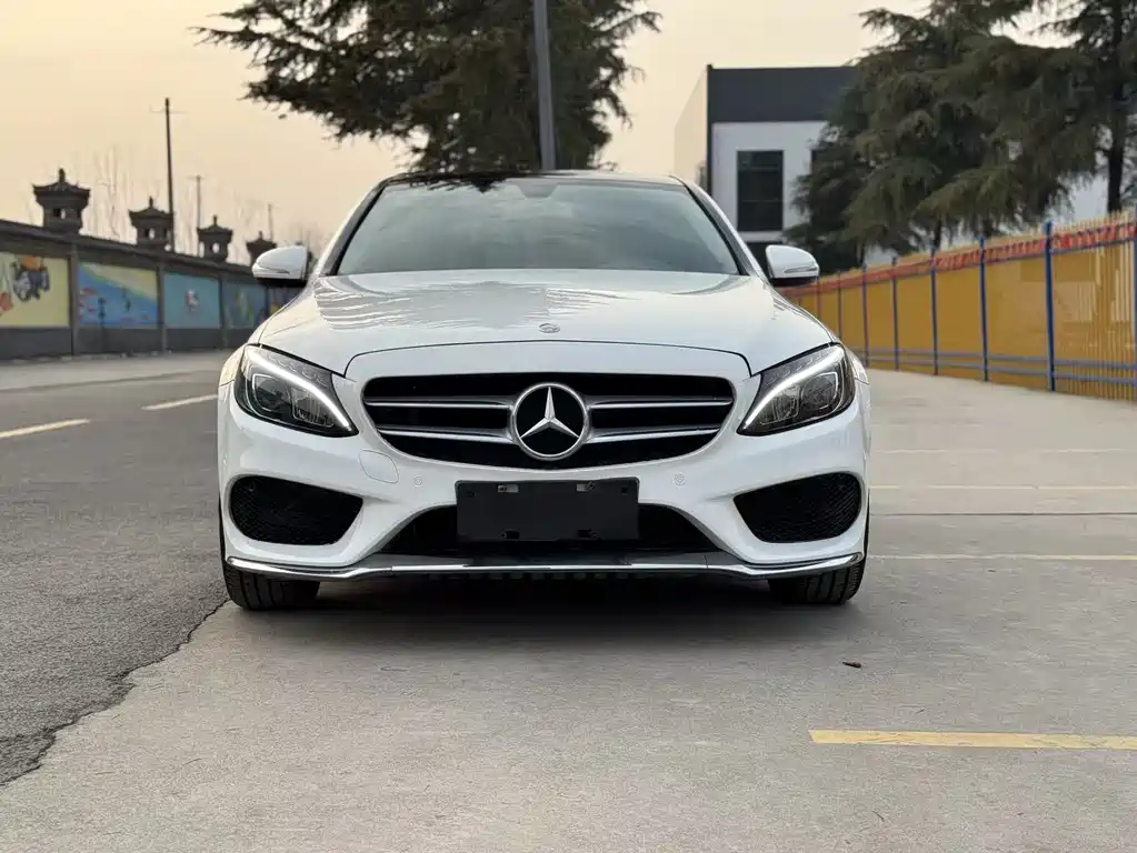 Mercedes-Benz C-Class 2017 — фото 2